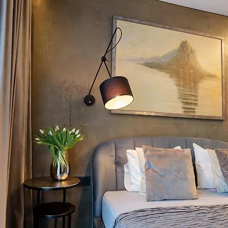 In & Park House Apartment *